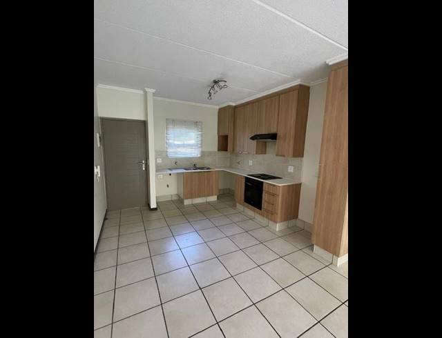 2 BEDROOM PROPERTY TO RENT IN BRYANSTON